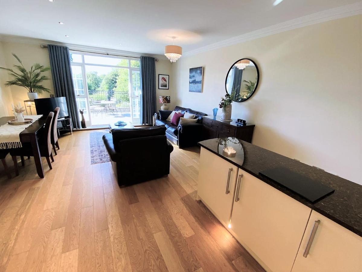 Hazelwood Hideaway: Spacious 2 Bed Apartment Silverdale  Bagian luar foto