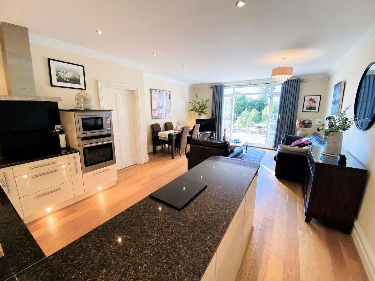 Hazelwood Hideaway: Spacious 2 Bed Apartment Silverdale  Bagian luar foto